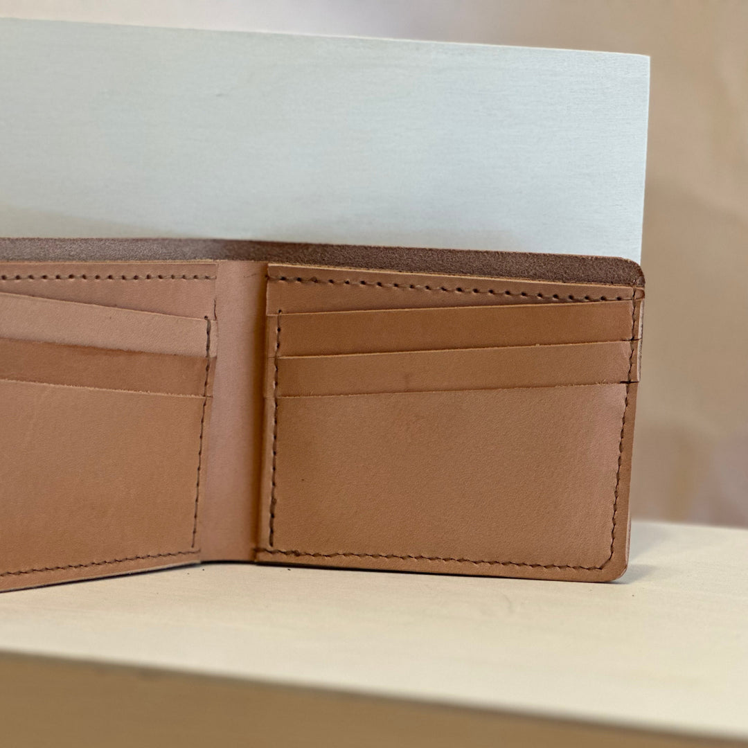 Baggit Men's 2-Fold Wallet – Beige, Small, Western Style, Cruelty-Free