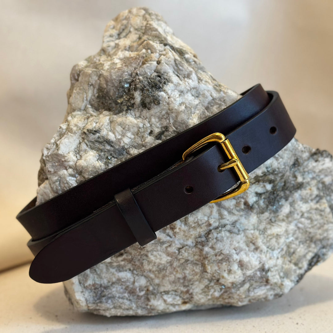 Shining Rock Goods 1.5 inch hand made solid leather belt with solid brass roller buckle
