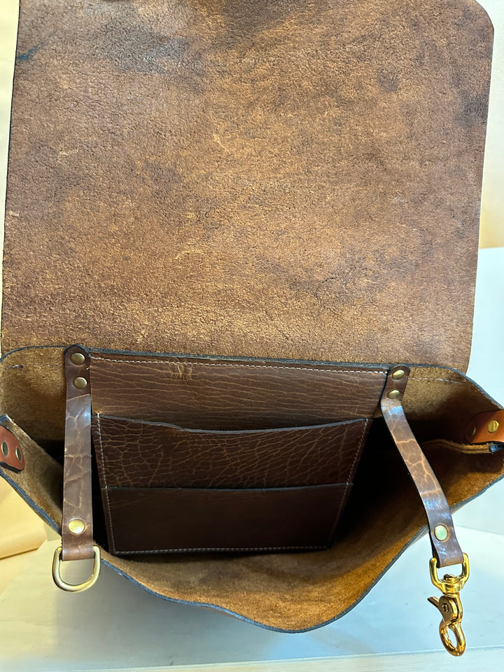 Shining Rock Goods interior view of large shrunken bison 1941 Explorer crossbody handbag unisex gifts murse purse
